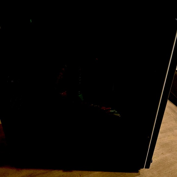 Cyber power pc for sale that’s in good condition - Picture 4 of 5